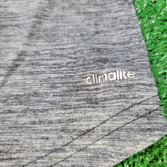 Adidas Keyhole Open Back Cut Out Climalite Women's Shirt Size Medium Grey Gym - Picture 10 of 10
